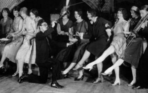 L'eleganza 1920 I Lisa Tenuta personal shopper